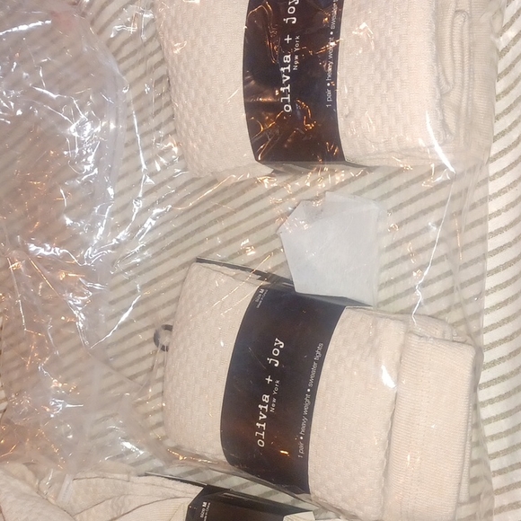 Olivia + Joy New York sweater tights - Picture 15 of 16